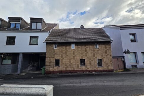 Straßenansicht Haus D