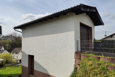 Garage mit Abstellraum