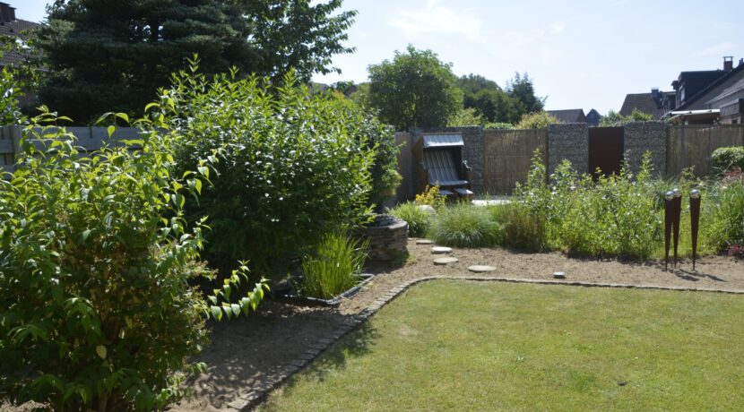 Garten im Sommer