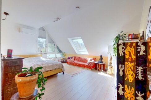 Schlafzimmer DG