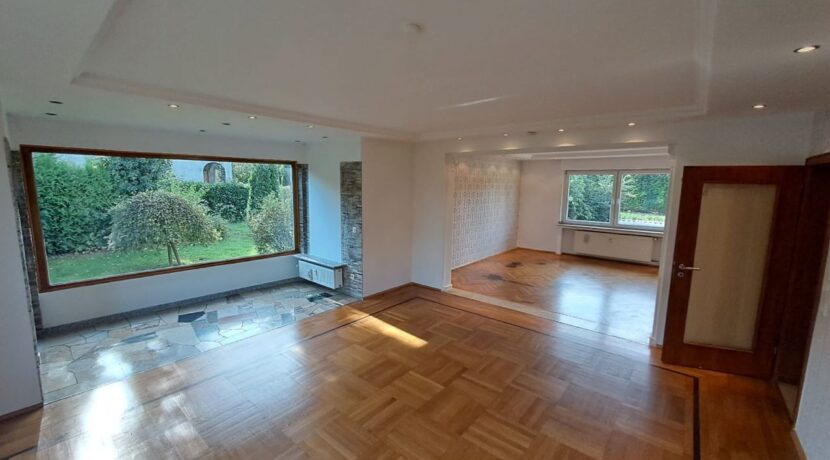 Wohn-/ Esszimmer EG