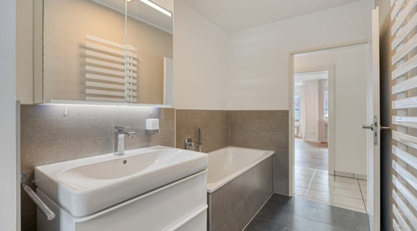 Badezimmer 1