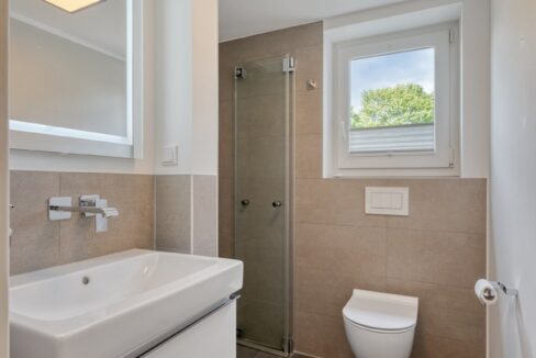 Badezimmer 2