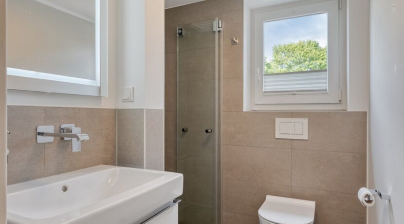 Badezimmer 2
