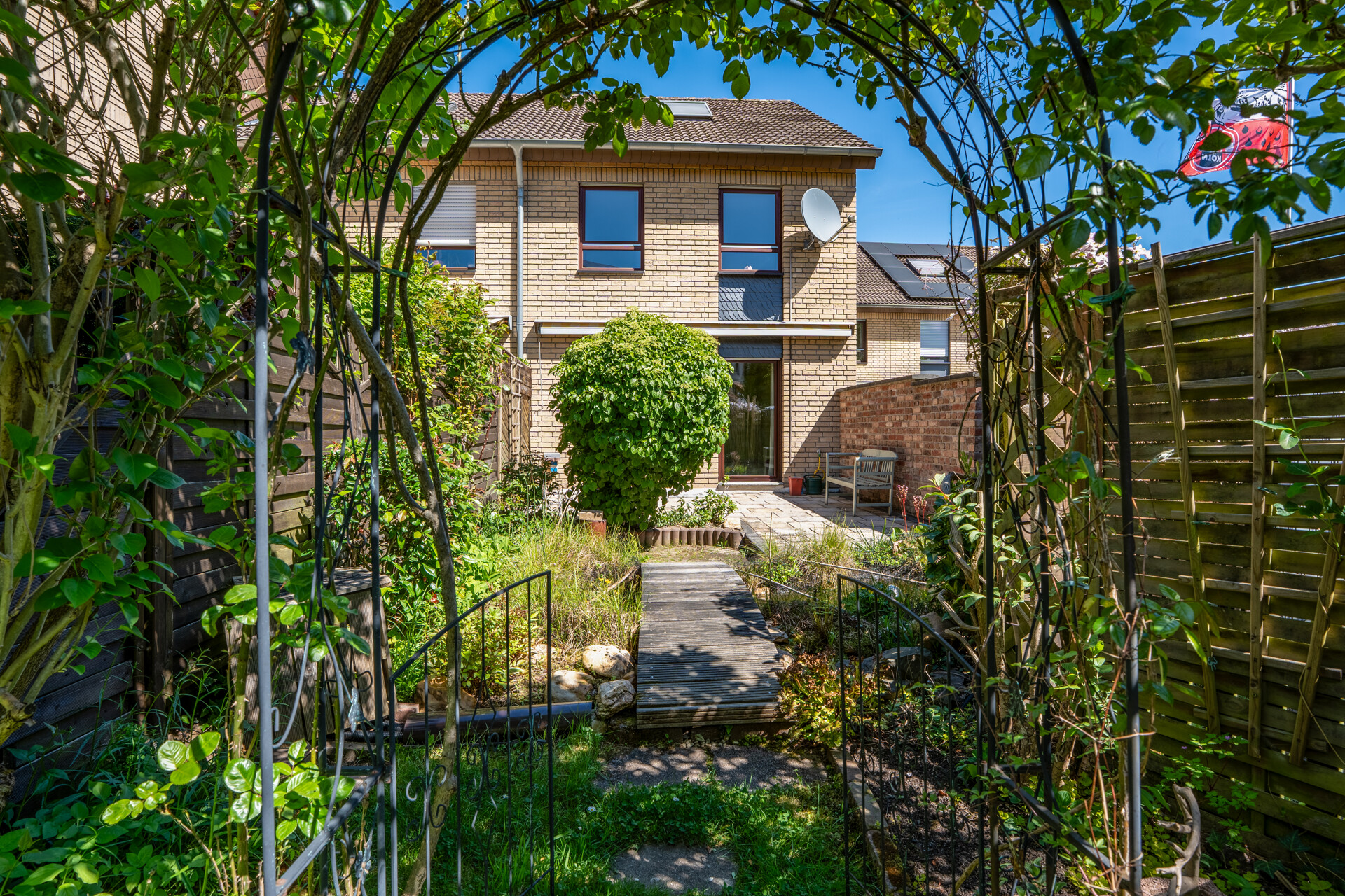 Familienfreundliches Zuhause mit Garten & viel Platz zum Wohlfühlen