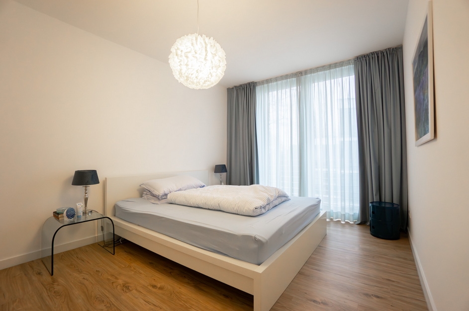 Düsseldorf: Große Traumwohnung mit Blick ins Grüne im Herzen von Oberkassel - Foto 2