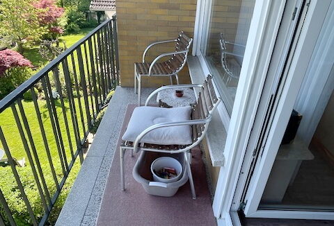 Haushälfte links Balkon