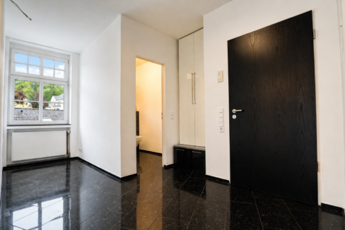 Garderobe und Gäste-WC