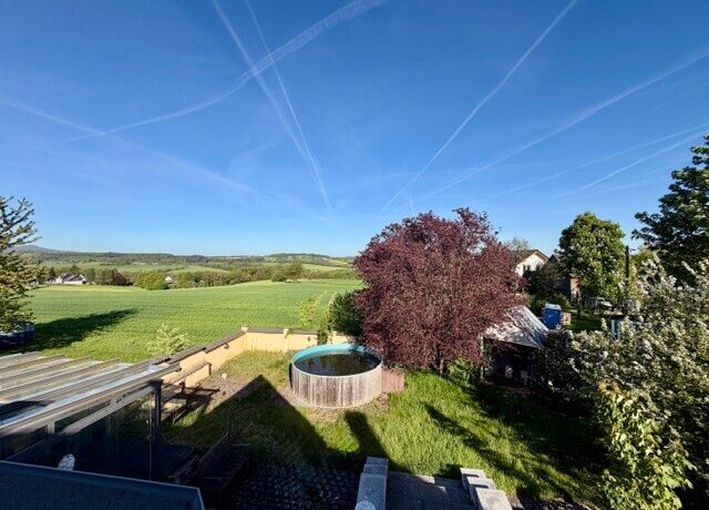 Toller Panoramablick vom Balkon OG