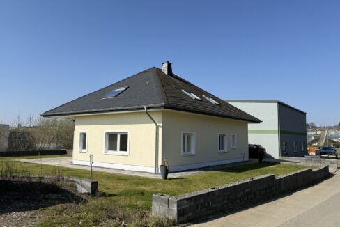 Straßenansicht