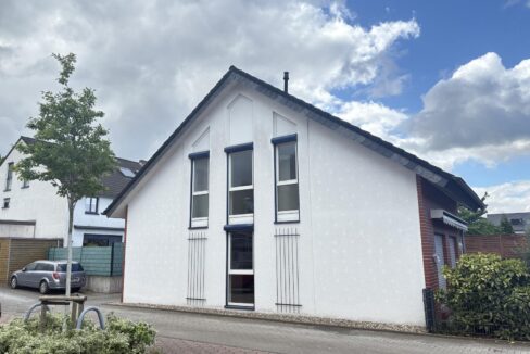 Straßenansicht