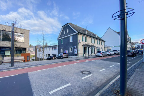 Straßenansicht