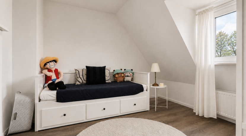 Kinder-/Arbeitszimmer im DG