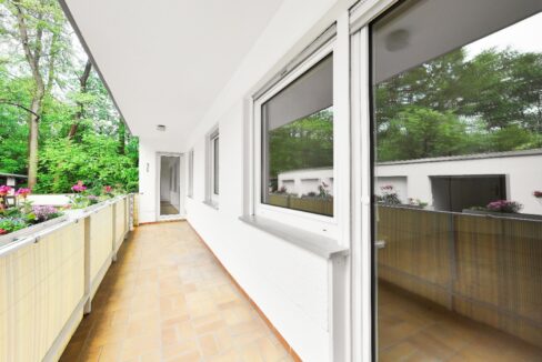 großzügige Loggia