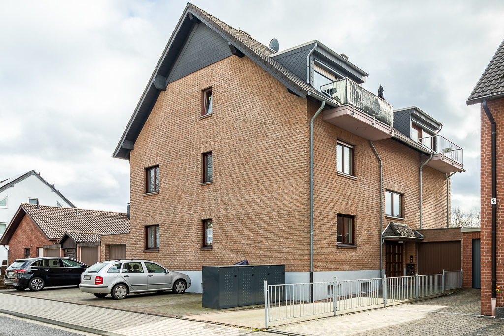 Sonnige 2-Zimmer-ETW mit Westbalkon in Leverkusen-Schlebusch