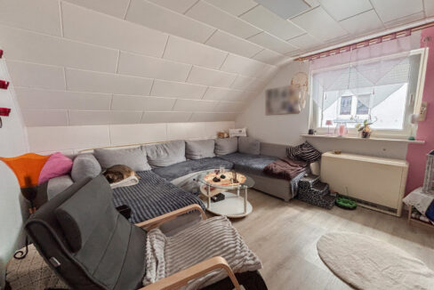 Wohnzimmer DG