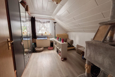 Schlafzimmer DG