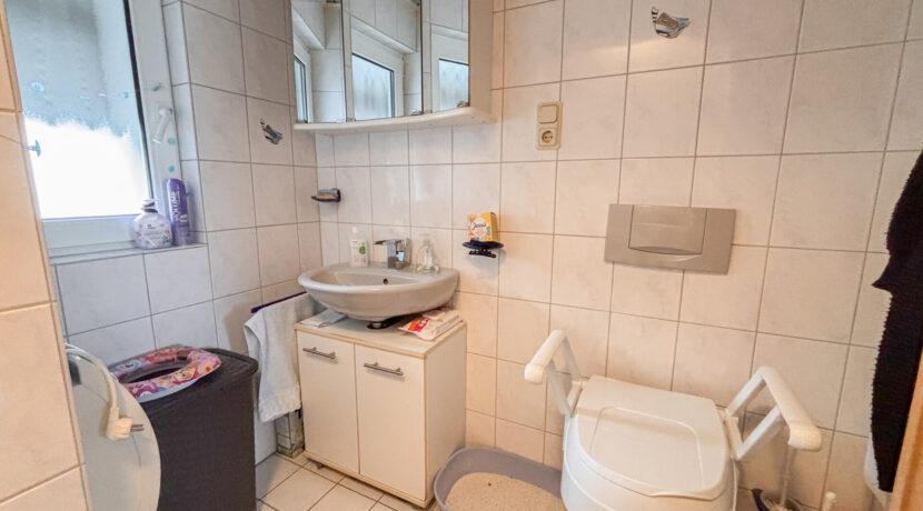 Badezimmer DG