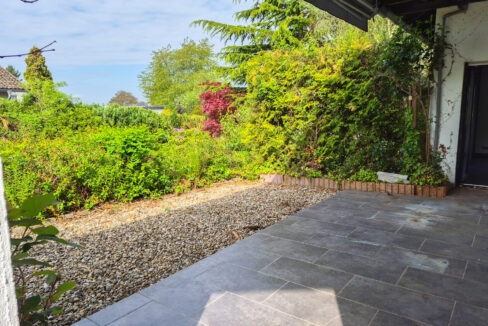 überdachte Terrasse