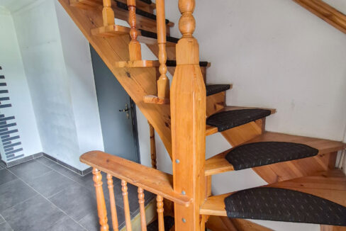 Holztreppe