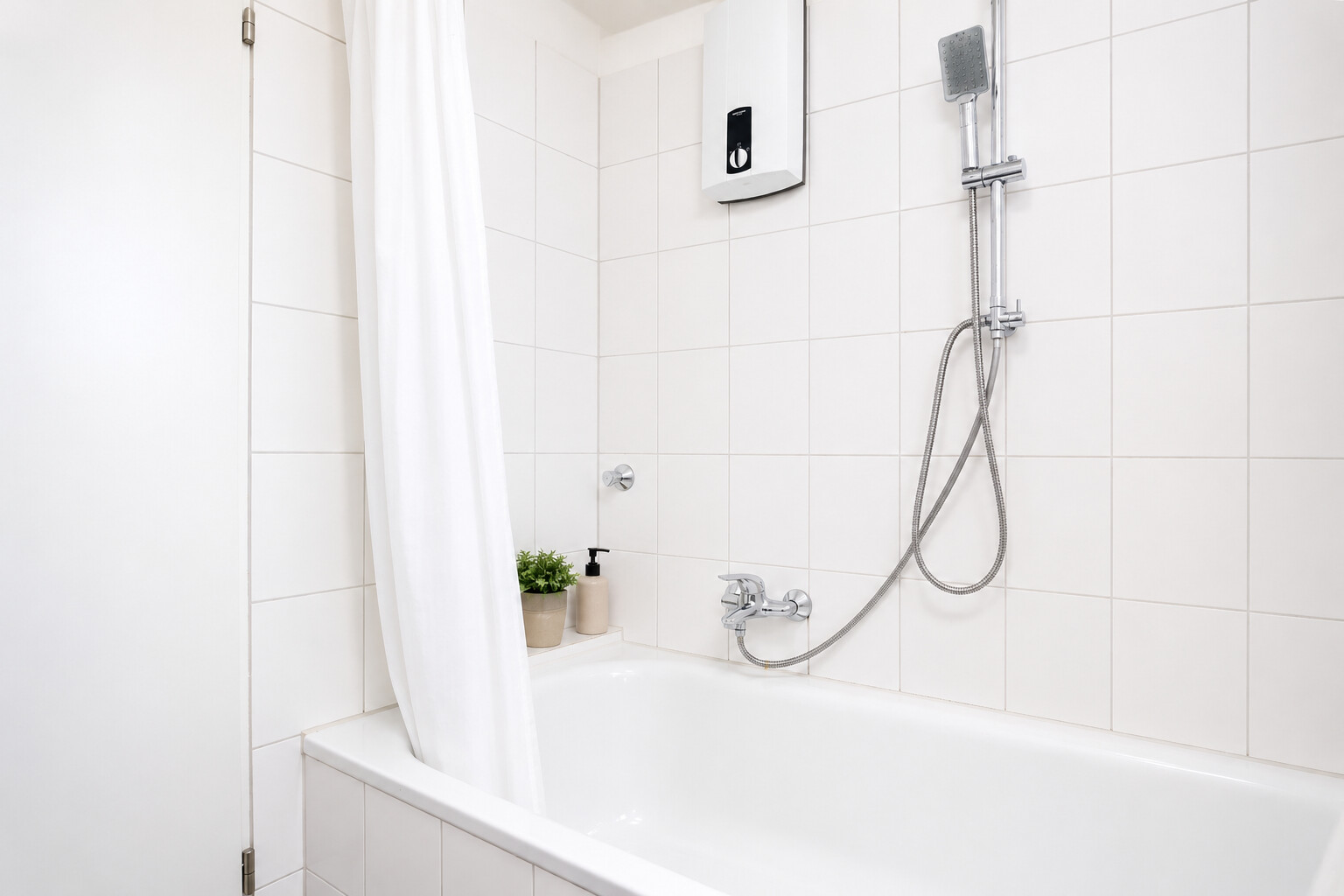 Modernes 1- Zimmer Apartment in zentraler, aber ruhiger Lage - Foto 4