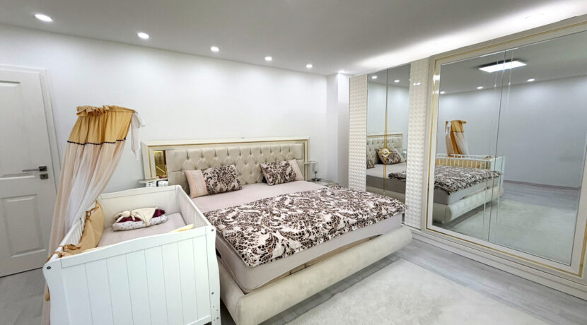 Elternschlafzimmer (OG