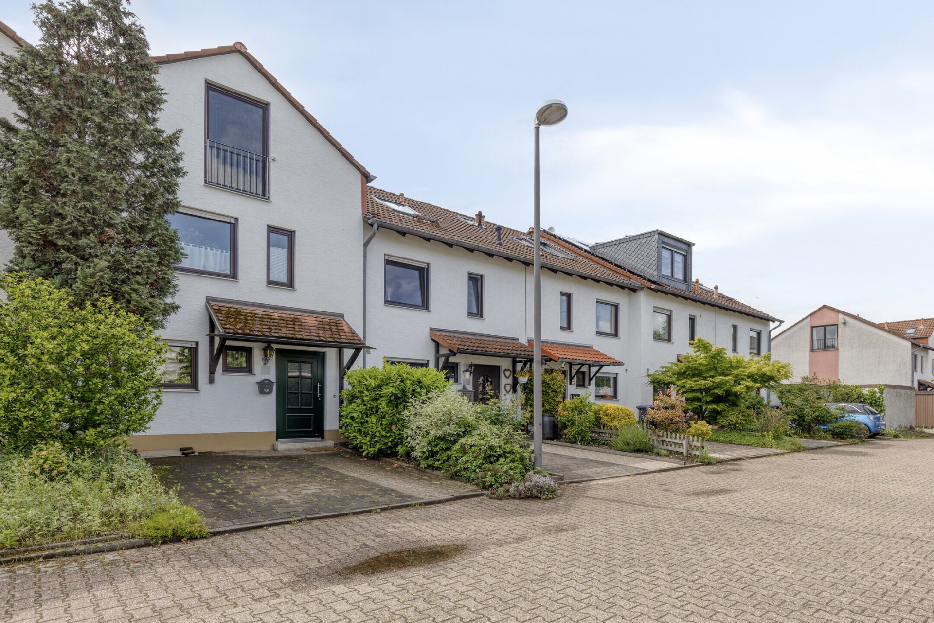 Reihenmittelhaus in ruhiger Spielstraße / Einziehen und Wohlfühlen