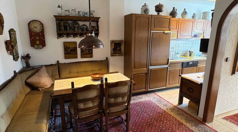 Esszimmer mit offener Küche