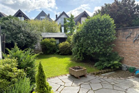 Terrasse und Garten