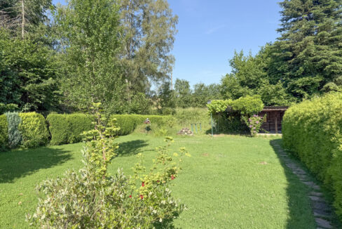 Hintere Gartenansicht