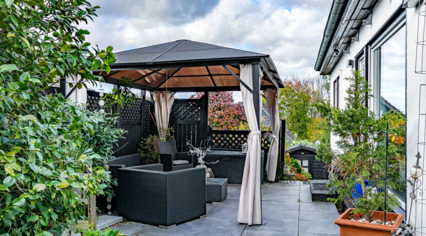 Süd-West- Terrasse