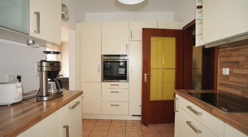 Küche Teilansicht 2 OG-Wohnung