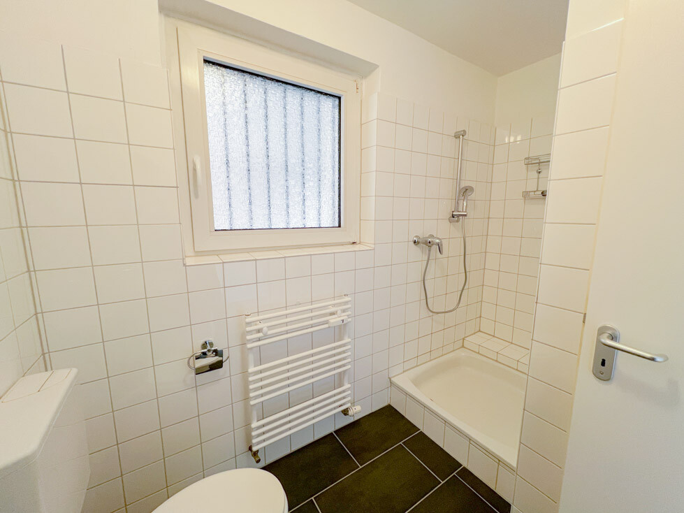 Schönes ca. 34 m² großes 1-Zimmer-Appartment mit großem Wohnraum und Tageslichtbad - Foto 2