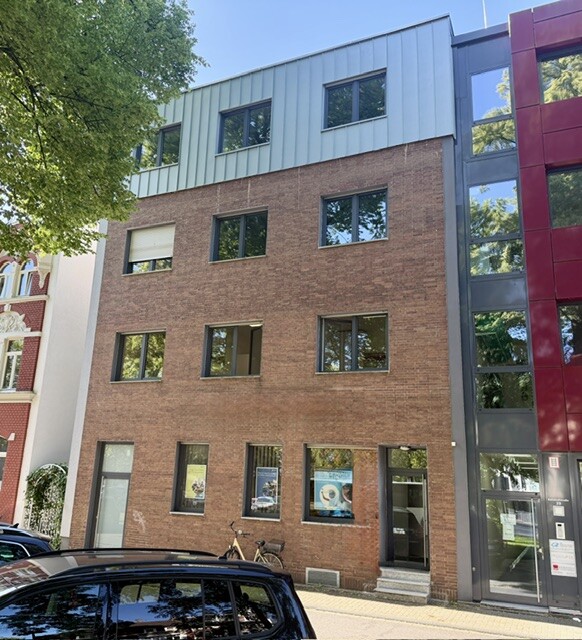 Gepflegte Bürofläche im Zentrum von Hennef zur Miete