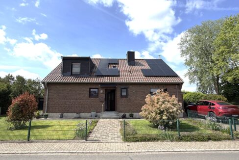 Straßenansicht