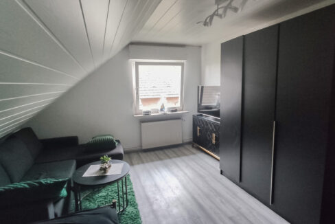 Wohnzimmer DG