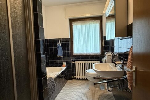 Badezimmer EG
