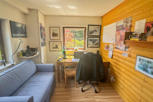 Büro EG