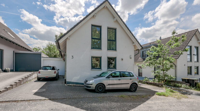 Straßenansicht