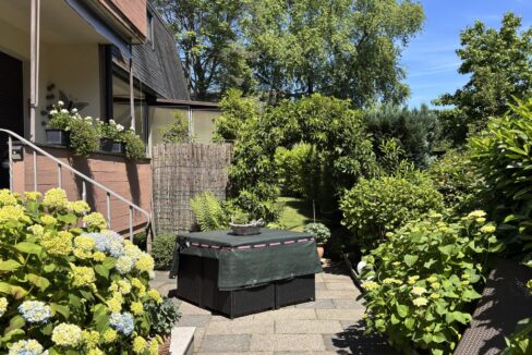 Altbau - Balkon und Terrasse EG
