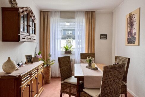 Altbau - Essen OG rechts