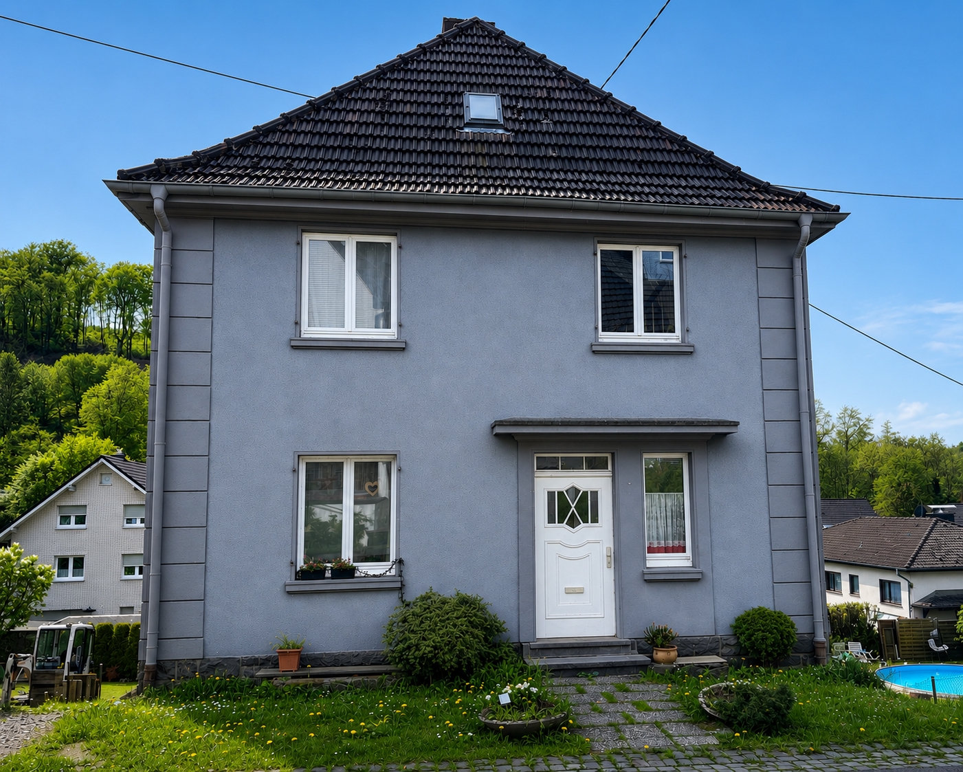 Eigenheim mit Charme und Potenzial – 20er Jahre Ein-/Zweifamilienhaus!