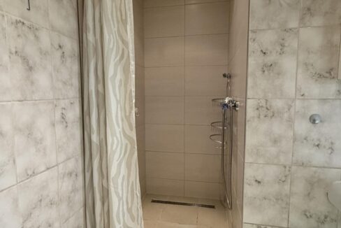 ...Dusche und
