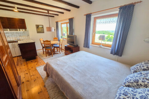 Einliegerwohnung KG