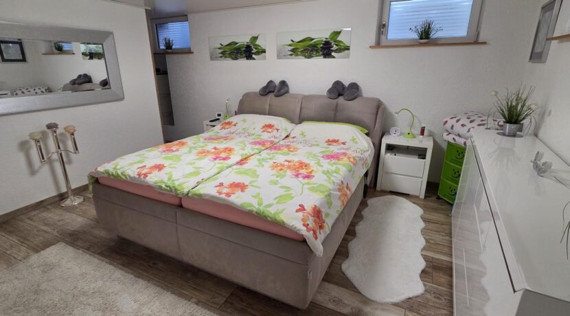 Schlafzimmer im Souterrain