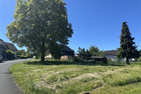 Grundstück