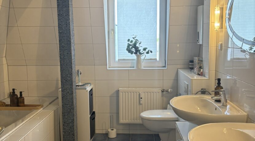 Badezimmer 2. OG