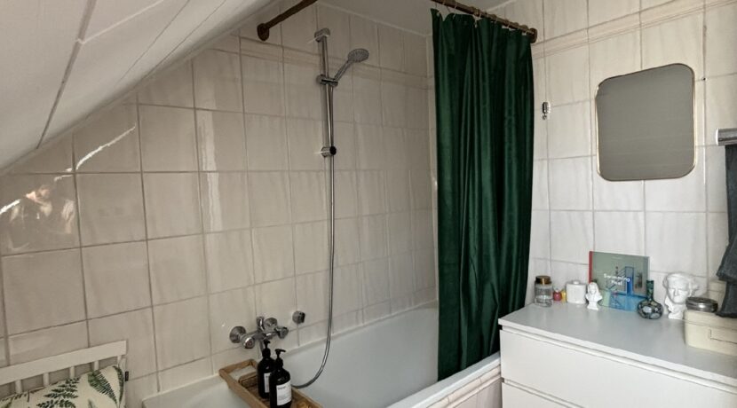 Badezimmer DG
