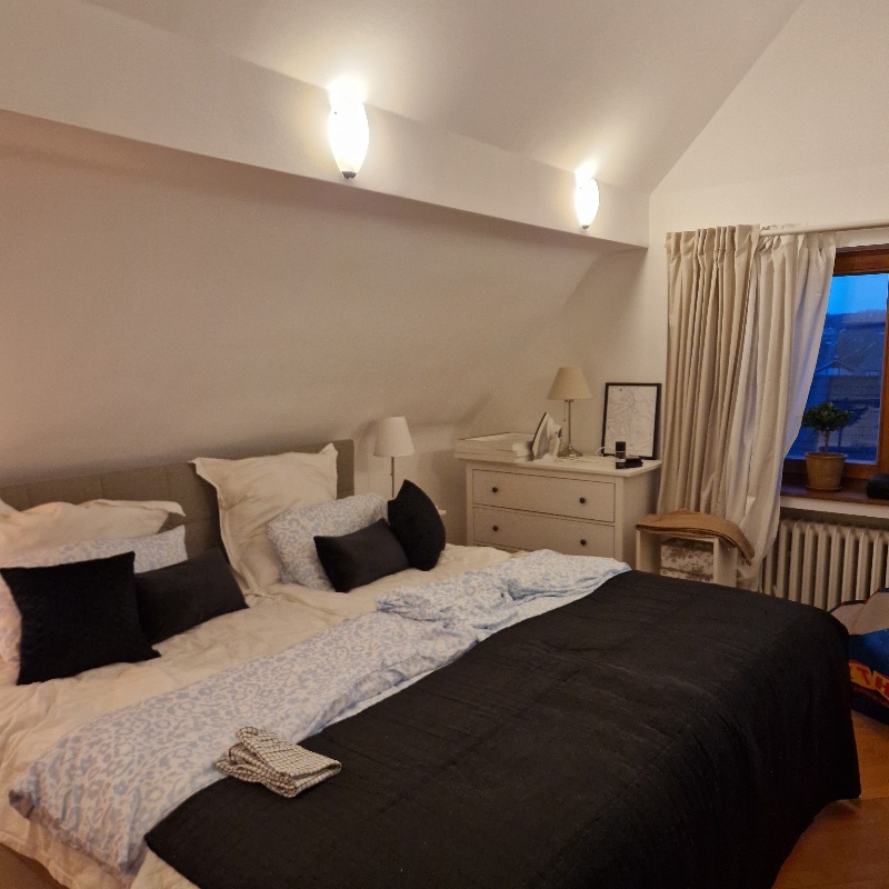 Charmante 3-Zimmer-Wohnung in gepflegter Altbauvilla mit Dachterrasse - Photo 5