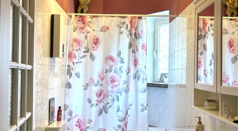 Badezimmer 1. OG
